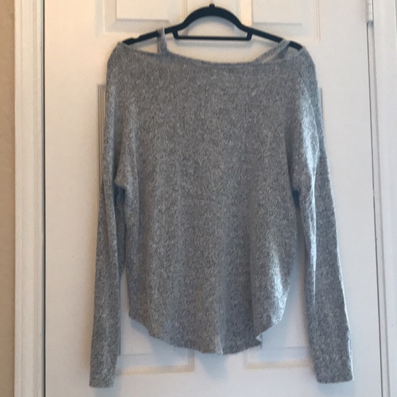 gray sweater with sleeve cut outs - Picture 2 of 2